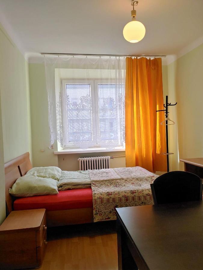 Hostel Omega Ряшів Екстер'єр фото