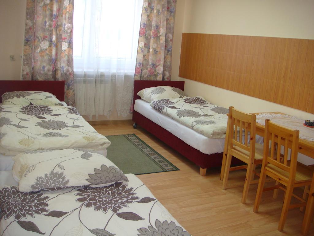 Hostel Omega Ряшів Екстер'єр фото
