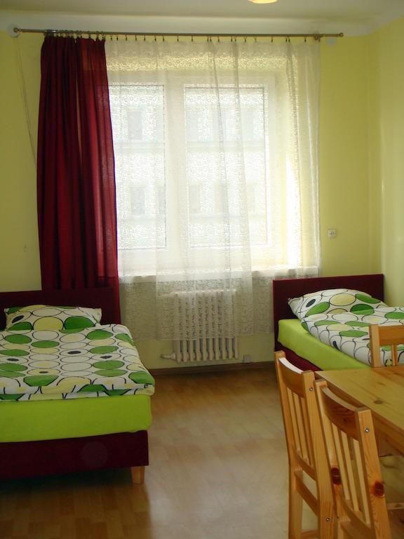 Hostel Omega Ряшів Номер фото